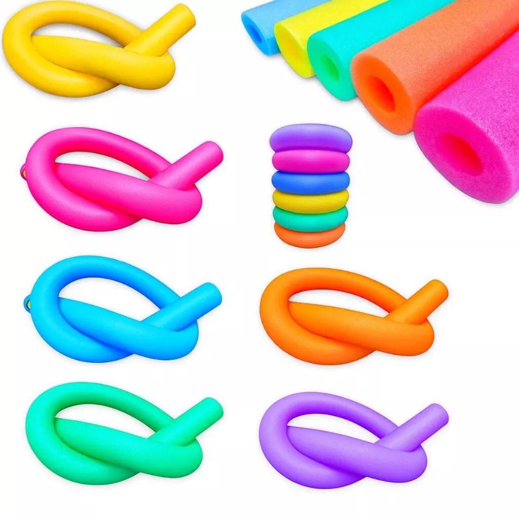 Kit 10 un Boia Espaguete Grande Macarrão Flutuador 1,20m Piscina Natação Cor Colorido Furado